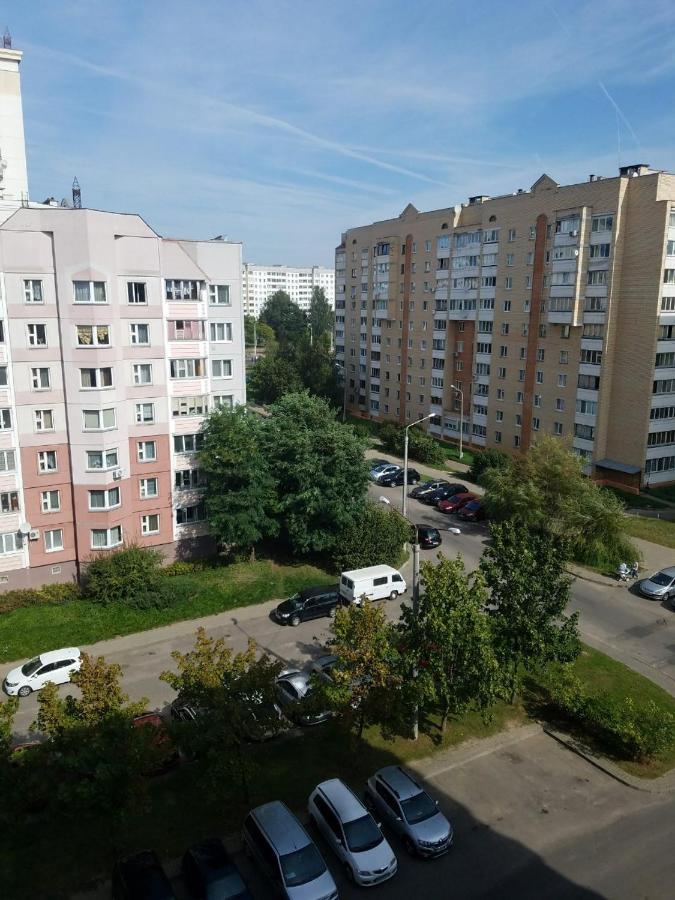Апарт отель Уютная комната возле метро Минск Экстерьер фото